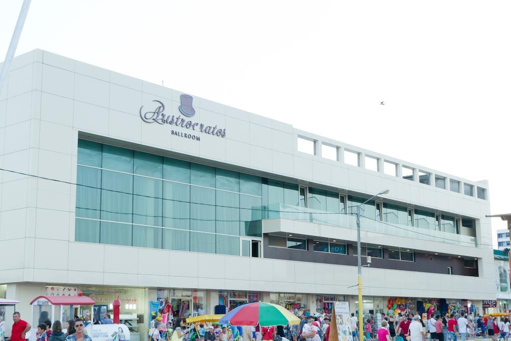 Complex Aristrocratos Ξενοδοχείο Mamaia Εξωτερικό φωτογραφία